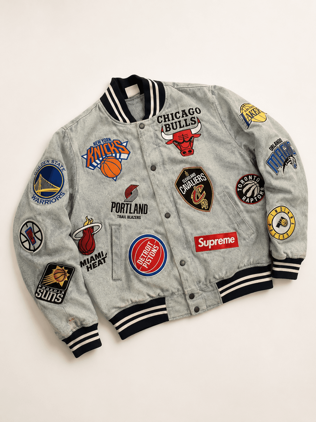 Editorial vintage clothing photography — rotating feature 1