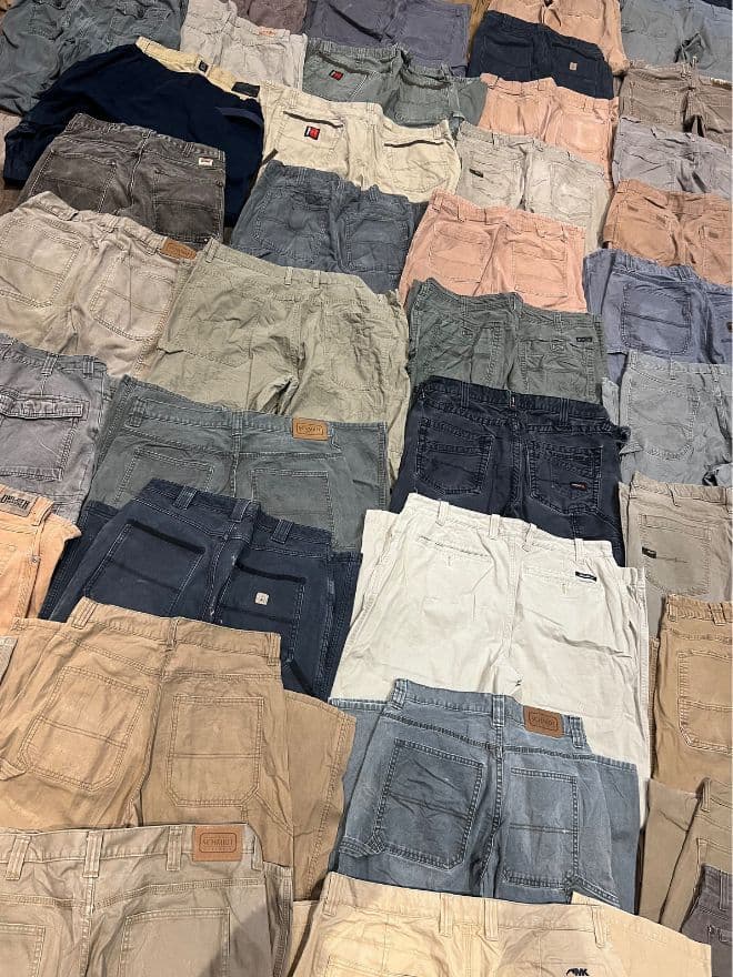 BUNDLE OF VINTAGE NON-BRANDED CARPENTER PANTS  — image 3 of 4